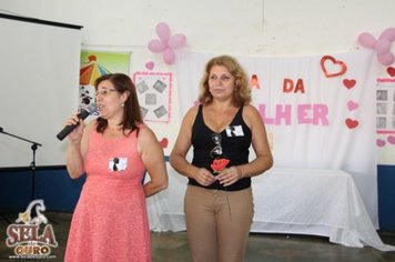 Foto - DIA INTERNACIONAL DA MULHER