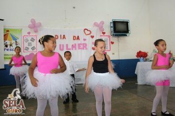 Foto - DIA INTERNACIONAL DA MULHER