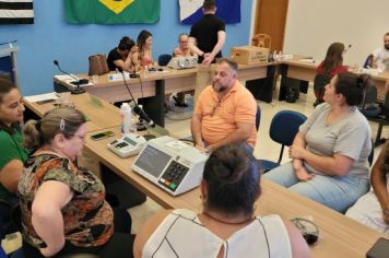 Foto - TREINAMENTO PARA MESÁRIOS DA ELEIÇÃO DO CONSELHO TUTELAR 2023