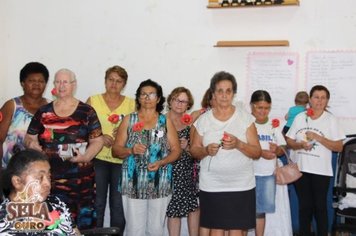 Foto - DIA INTERNACIONAL DA MULHER