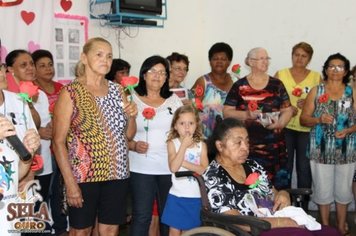 Foto - DIA INTERNACIONAL DA MULHER